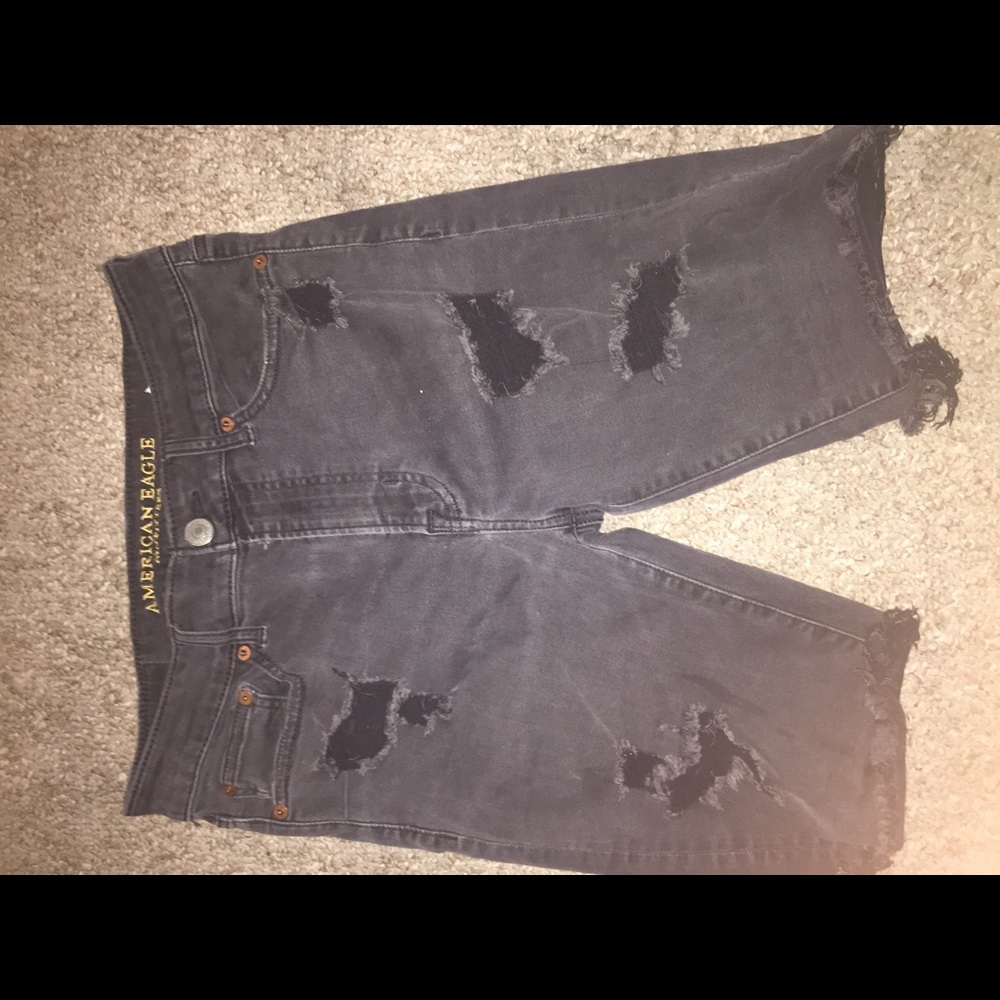 American eagle ripped jean shorts